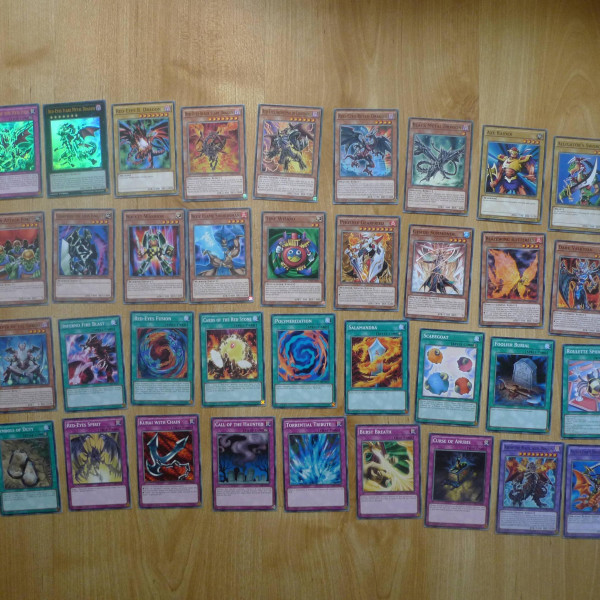 Legendary Decks II Themed Starters (Yugi, Kaiba, Joey) - Hobby Corner Egypt