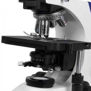 Microscop LACERTA Infinity 5 cu obiective PLAN 