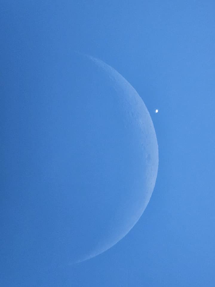 Ocultația planeta Venus și Lună.